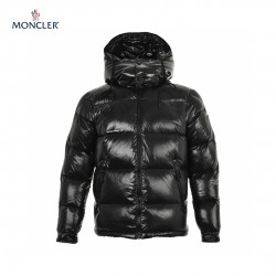 23FW Moncler Montclar Quilted Shell Hooded Långa ärmar Short Dunjacka Svart Vinterjacka Storlek 1-5 