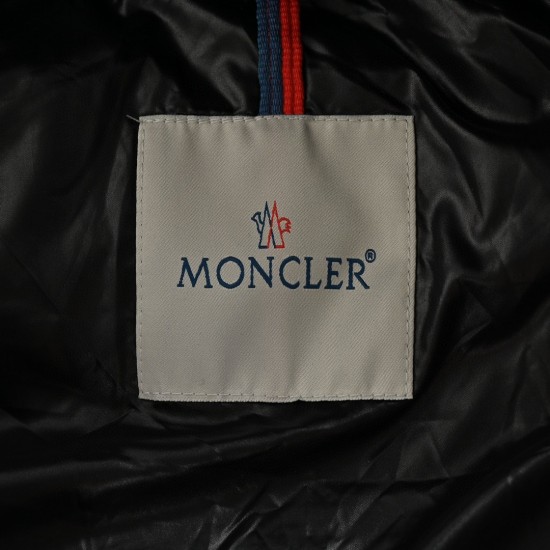 23FW Moncler Pavin Hood Svart Långa ärmar Dunjacka Storlek 1-5