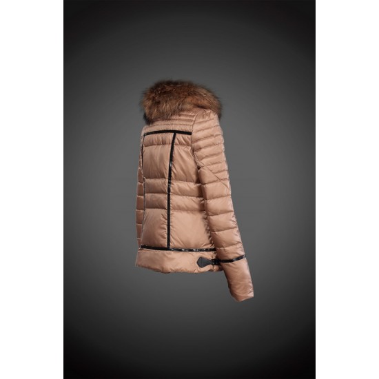 Dam Moncler Dunjacka with raccoon Jacka Krage light tan