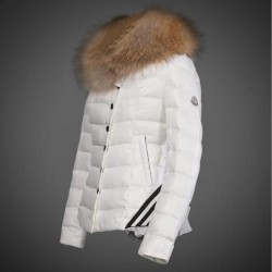 Dam Moncler Dunjacka with raccoon Jacka Krage Vit