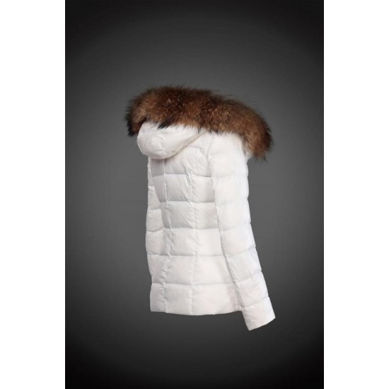 Dam Moncler Dunjacka with raccoon Jacka Krage Vit