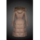 Dam Moncler Dunjacka Länge with raccoon Jacka Krage light tan